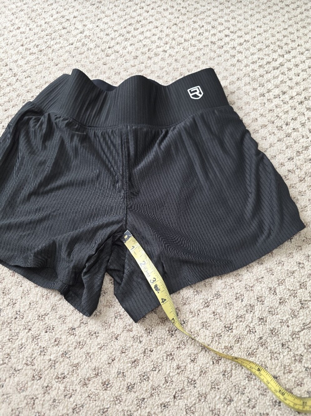Rise Free To Be Shorts - Picture 4 of 6